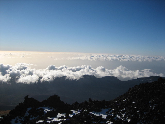 Teide05-Passatwolken ziehen aus Norden heran