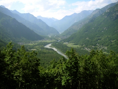 Blick nordwärts ins Maggiatal bis Someo