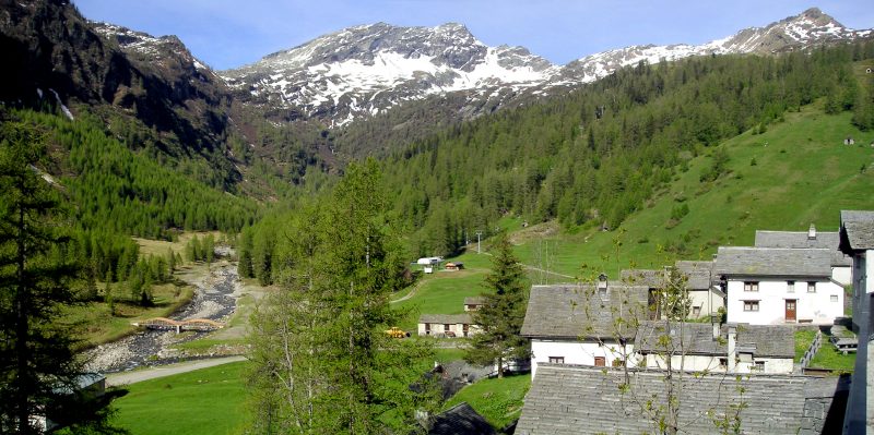 Blick zum Gipfel des Madone o' Batnall und des Ritzberg