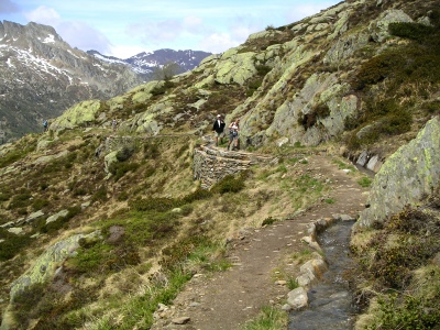 Äquedukt auf dem Weg zum Lago di Mognola