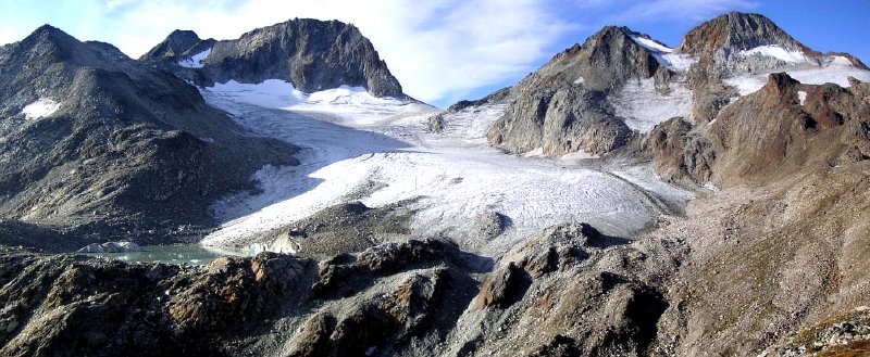 Von links n. rechts. Hüenerstock, Witenwaserenstock, Witenwaserengletscher, Chli - u. Gross- Leckihorn